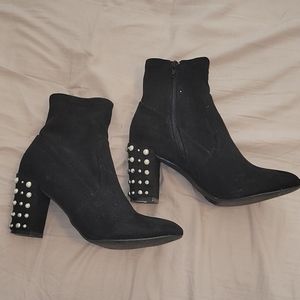 Steve Madden Pearl embellished heeled booties